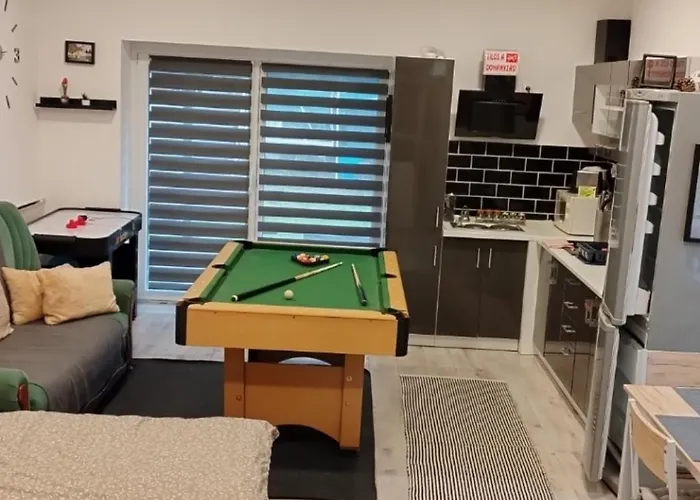 Vendeghaz Appartement Tata